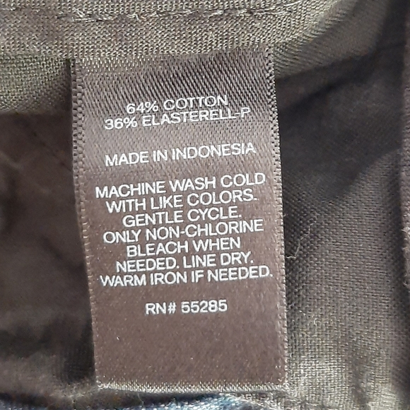 Express Dark Wash Denim Jean Shorts - Picture 4 of 7